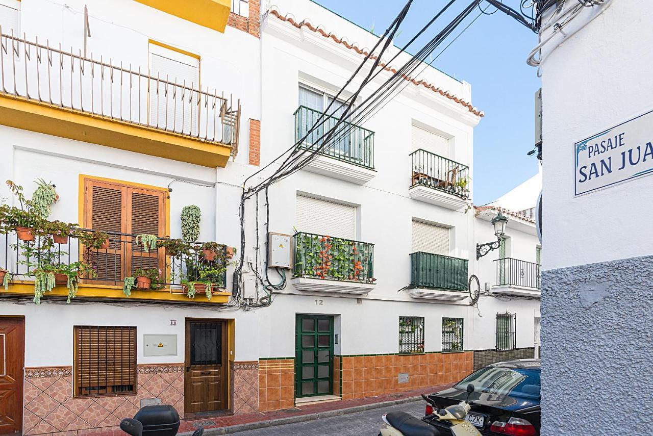 Studios Nerja Center D Εξωτερικό φωτογραφία