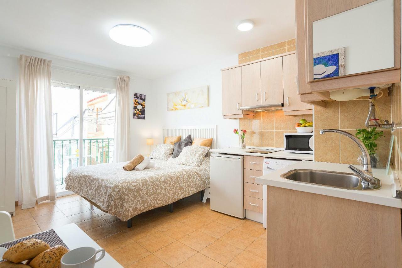 Studios Nerja Center D Εξωτερικό φωτογραφία