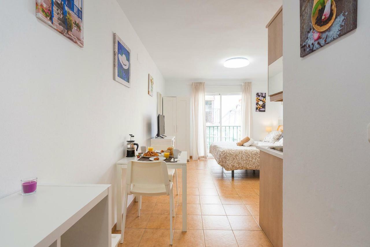 Studios Nerja Center D Εξωτερικό φωτογραφία